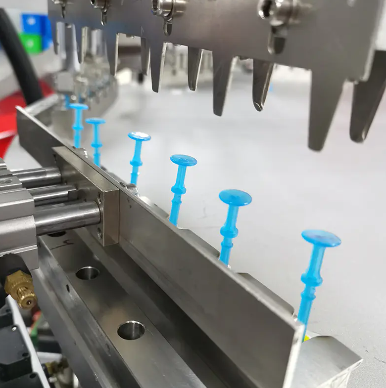 automatic syringe assembly machine
